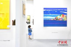 逾500位艺术家新锐作品齐聚香港“艺术中环”